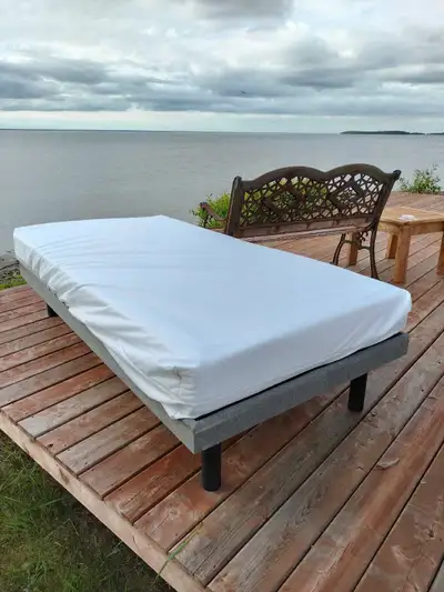 Platform Twin Bed with 7" Memory Foam Mattres, View more
