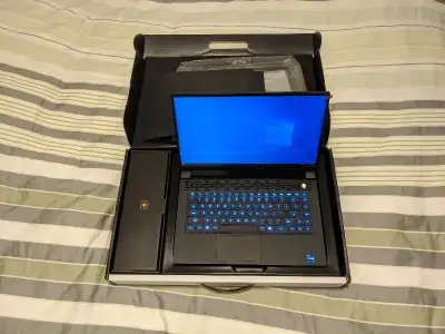 Alienware M15 R7 (i7 12700H, 16Gb RAM, 1TB SSD, 3070ti), View more