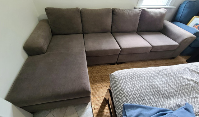 4 seat sectional sofa-like new! ; Lakefield ON in Couches & Futons in Peterborough - Image 2