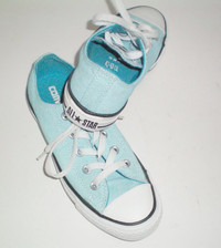 Converse Ox Low Top Shoes Womens Size 5.5 New