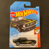 Hot Wheels '67 FORD MUSTANG COUPE NEW MATCHBOX