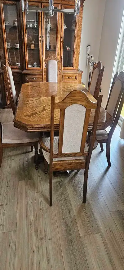 Table and Hutch, View more