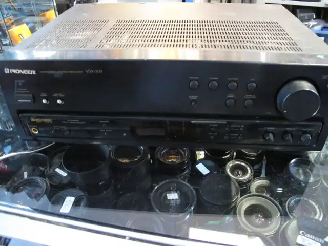 NEEDS TO GO/Professional Audio Equipment in Pro Audio & Recording Equipment in City of Montréal - Image 4