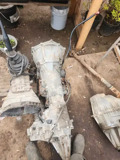 Selling a used 4l60e 4x4 transmission, ready to find a new home in your project vehicle! This robust...