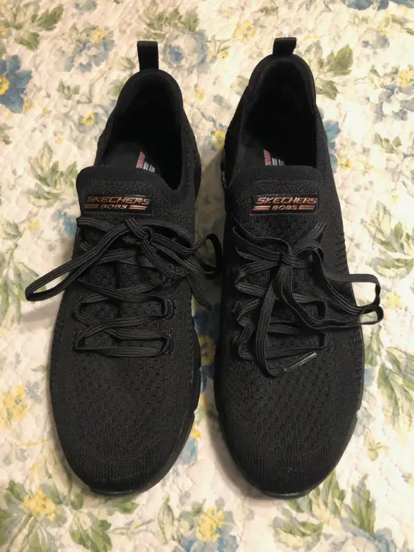 Women’s Skechers - BOBS in Women's - Shoes in City of Halifax - Image 2