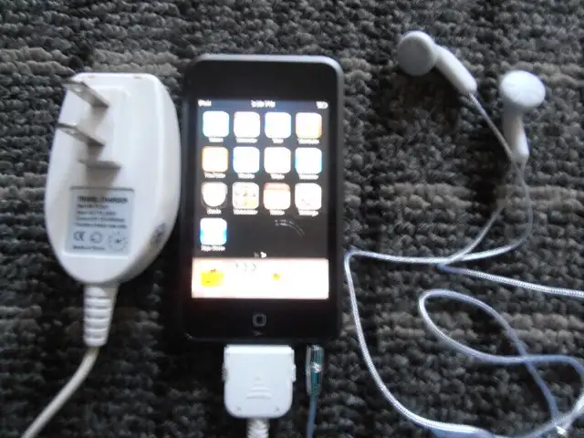 apple watch series2.,3 Wanted trade4 ipodTouch/iphones/FujiXP10e in Jewellery & Watches in Ottawa - Image 10