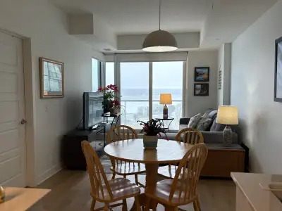 Lease sublet for 11 months starting May 1st in exclusive community PETRIE LANDING. Ending March 31,...