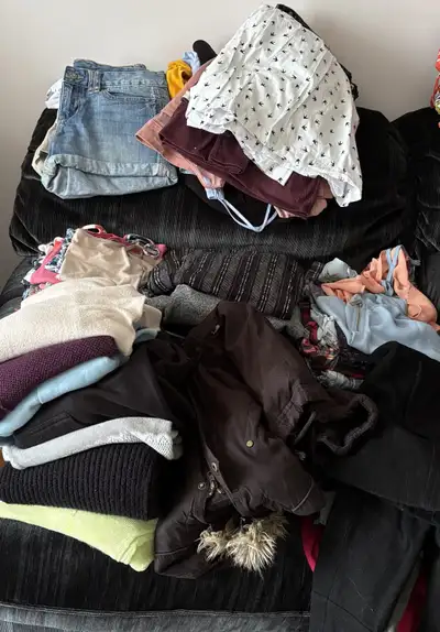 Entire Lot - $50 Everything in Excellent Used Condition Smoke and Pet Free Home Belleville