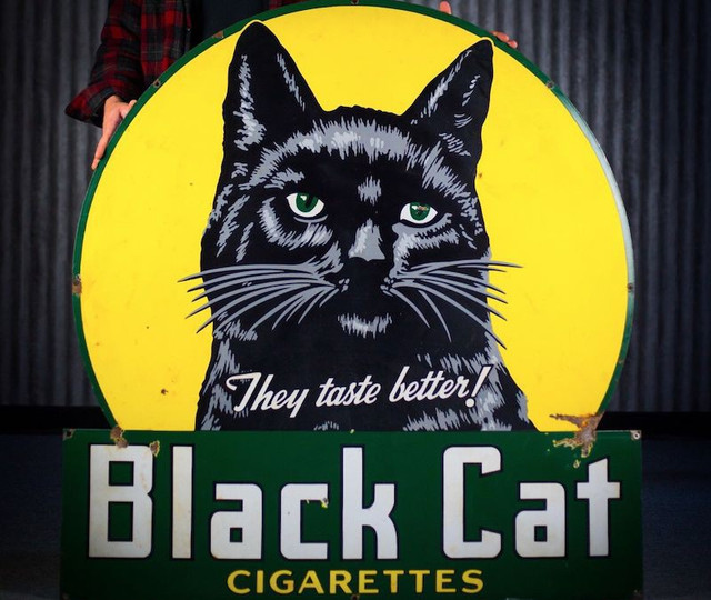 Black Cat Cigarette sign in Arts & Collectibles in Ottawa