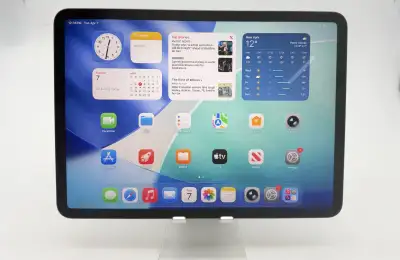 Apple iPad Pro 11" 3rd Gen M1 256GB Space Gray WiFi - $559, View more