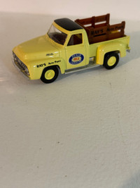  Toy antique truck, 1:36 scale