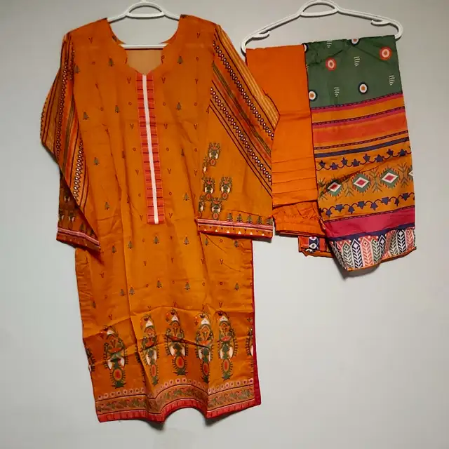 Pakistani Ladies Lawn Suits 3 Pieces Original LIMELIGHT Large in Women's - Dresses & Skirts in Mississauga / Peel Region - Image 7