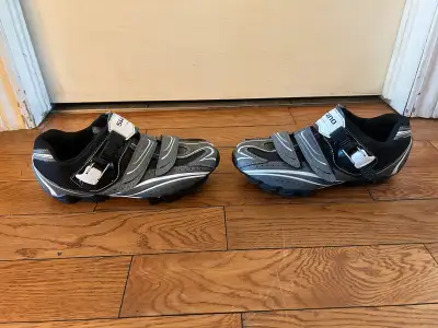 Souliers de vélo Shimano MO87 spd 7.6us 41eu cyclism cleats, View more