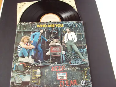 THE RECORD IS IN GREAT CONDITION SORRY I DON'T SHIP I LIVE IN KESWICK