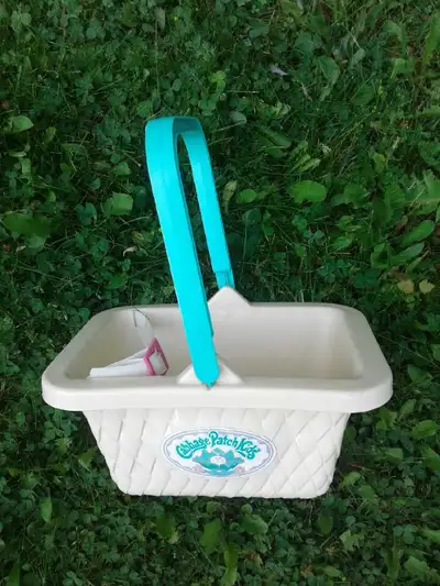 Vintage Cabbage Patch Kids "Big Wheel Bike Basket" w Strap 1980, View more