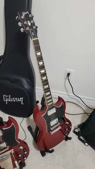 TRADE 2021 Gibson SG standard, View more
