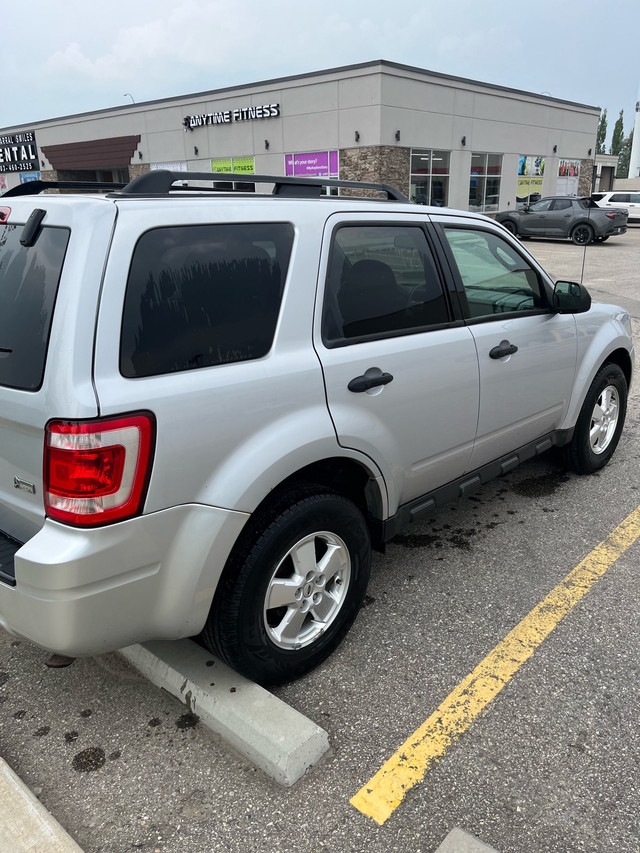 2012 ford escape XLT in Cars & Trucks in Calgary - Image 3