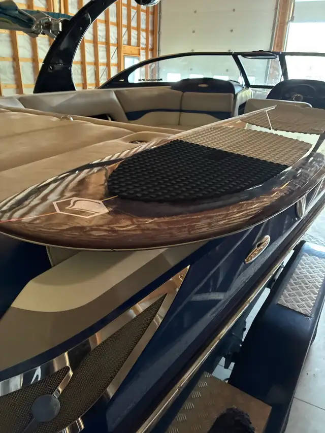 2006 Malibu sunscape 21 Lsv in Powerboats & Motorboats in Nipawin - Image 4