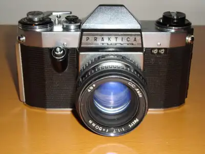 Available if you see this ad so do not ask Great SLR 35mm FILM CAMERAS - MINOLTA, CANON, MIRANDA,OLY...