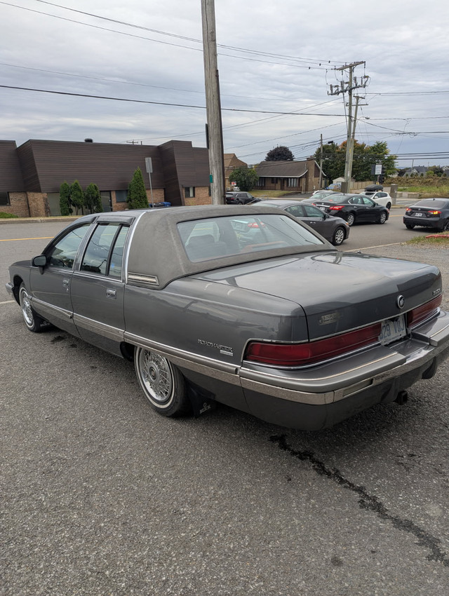 Buick Roadmaster Limited 1992 dans Autos et camions  à Ville de Québec - Image 3
