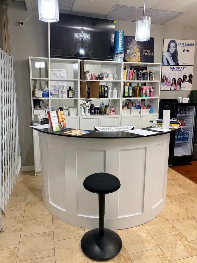Space for Rent in a SPA in Commercial & Office Space for Rent in City of Toronto - Image 2