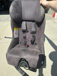 Clek Fllo car seat (manufactured in 2019)