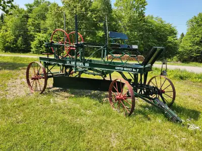 Old St.Andrews Town Grader from the 1920's SAWYER Massey No.7 Built in Hamilton ON Working Condition...