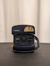 Polaroid 600 Express Blue Instant Camera Retro Round Top Vintage