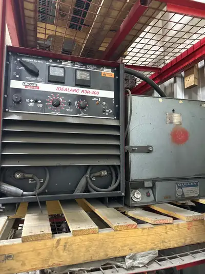 Hi I have a 3 phase welder and a big rod oven for sale great for big shop and big powe will do both...
