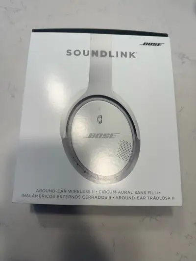 Brand new, never used Around the ear wireless II https://www.bose.ca/en/p/soundlink-aroundear-wirele...