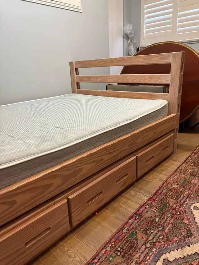 Crate and Barrel solid wood Captains bed in Beds & Mattresses in Kingston - Image 4