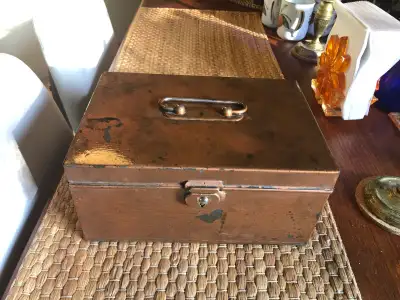 Vintage Metal Money/Storage Box No Key With Handle & Painted Copper 9 3/4”w x 4 3/4”h x 7”d Follow o...