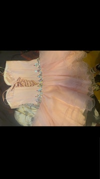 Beautiful pink dress originally paid $500 for it asking 150