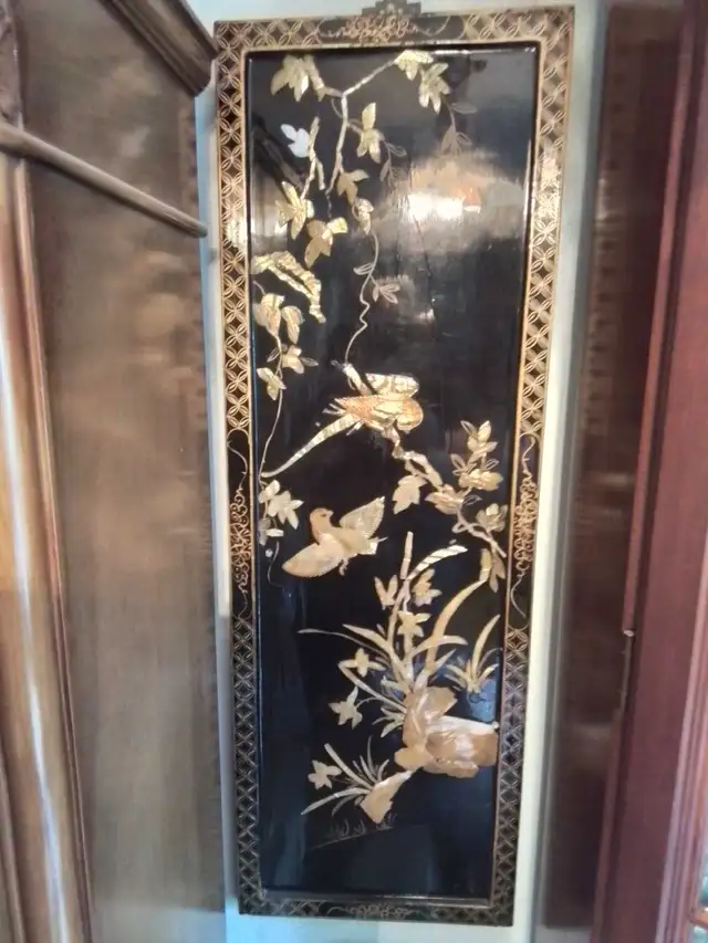Chinese Lacquer Mother-of-Pearl Wall Panel in Home Décor & Accents in City of Toronto - Image 3