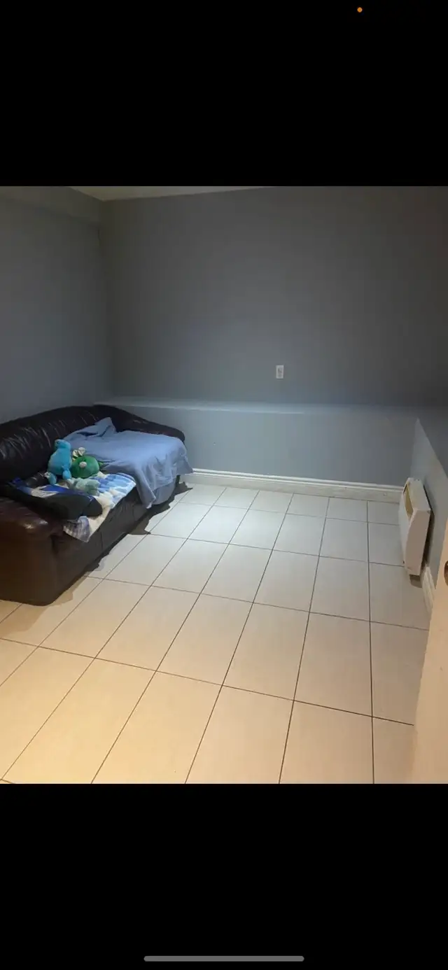 Room for rent with & Private bathroom everything inclu