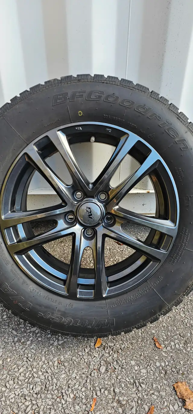 SUBARU SNOW TIRES ON ALUMINUM RIMS in Tires & Rims in Markham / York Region - Image 4