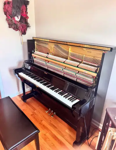 Yamaha WX7 professional piano, View more