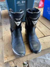 Motorcycle riding boots - 11.5 mens 