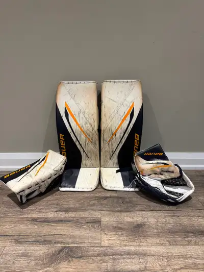 34" Bauer Hyperlite 2 Custom Goalie Full Set (Used), View more