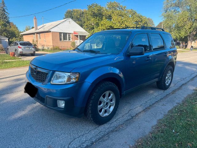 2010 MAZDA TRIBUTE in Cars & Trucks in City of Toronto - Image 2