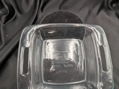 Pyrex C-222 Easy Grab Clear Casserole Dish, View more