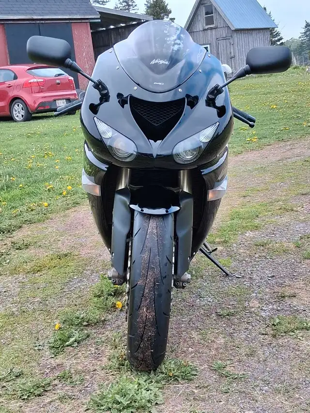 2006 ZX10R NINJA in Sport Bikes in Charlottetown - Image 5