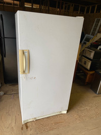  Kenmore upright freezer 