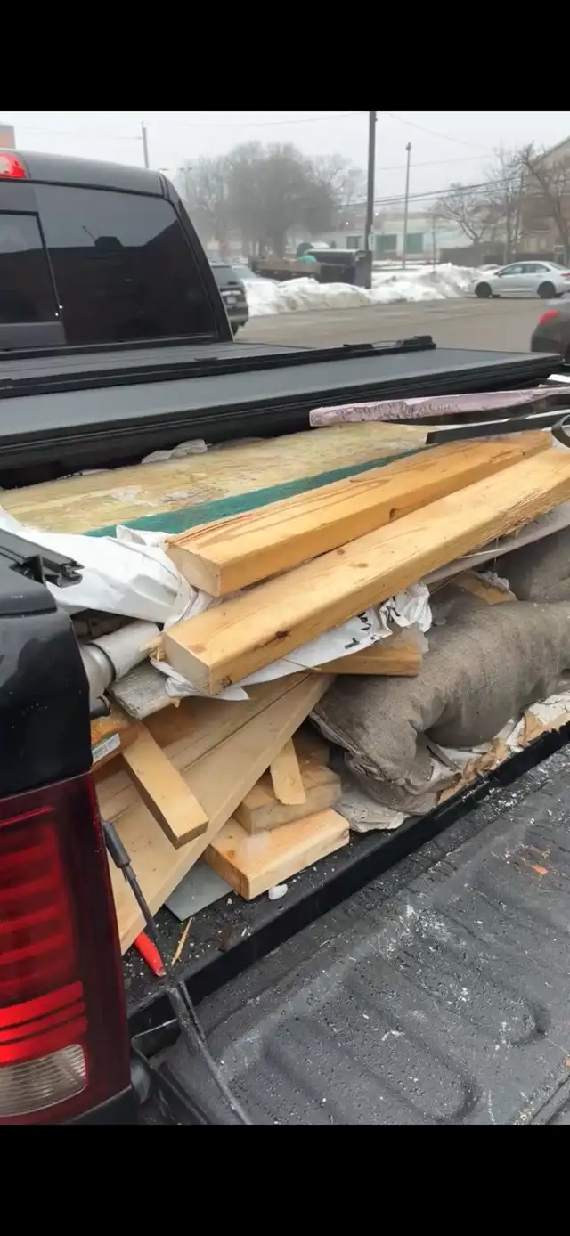 Junk removal Service  in Bookcases & Shelving Units in City of Toronto - Image 3