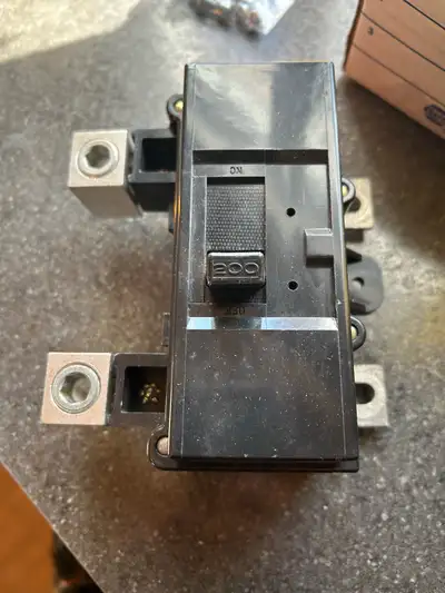 2C200 Federal Pioneer Stablok 200 Amp Main Circuit, View more