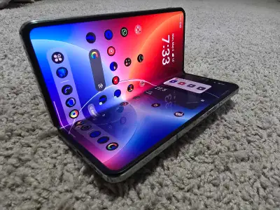 OnePlus open, View more