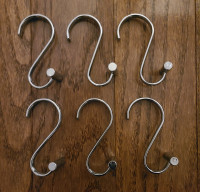 NEW - 6pcs T-Bar Chrome Bathroom Shower Curtain Hooks Set