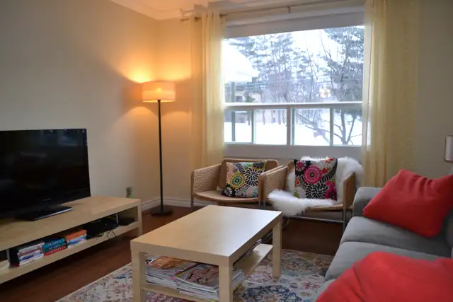 4 1/2 TOUT MEUBLÉ  + TOUT INCLUS in Long Term Rentals in Sherbrooke - Image 14