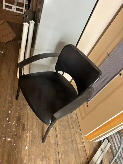 Teknion Amicus Visitor Leather Chairs – Excellent Condition!, View more