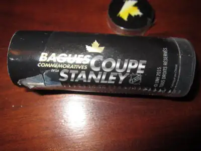 COLORADO AVALANCHE 2001 STANLEY CUP COMMEMORATIVE RING MOLSON, View more